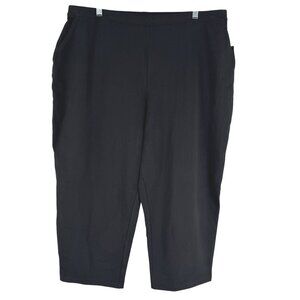 L.L. Bean Perfect Fit Pull On Cropped Pants 2X Black Cotton Blend NWT PT-2619‎